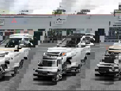 New 2025 Mitsubishi Outlander Sport ES