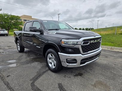 New 2025 RAM 1500 4x4 Crew Cab