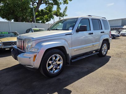 Used 2012 Jeep Liberty Limited w/ Tire & Wheel Group