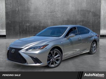 Used 2019 Lexus ES 350 F Sport w/ Accessory Package 2