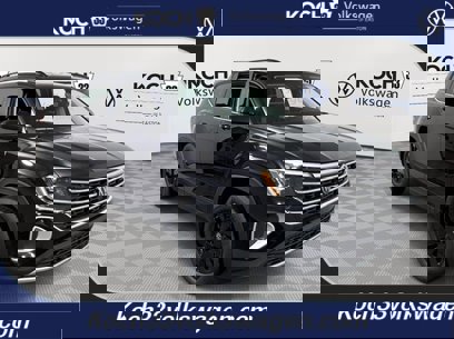 New 2025 Volkswagen Atlas SE