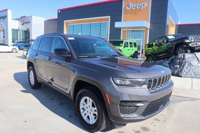 New 2025 Jeep Grand Cherokee Laredo