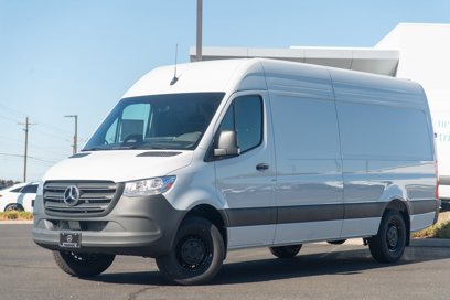 New 2025 Mercedes-Benz Sprinter 2500