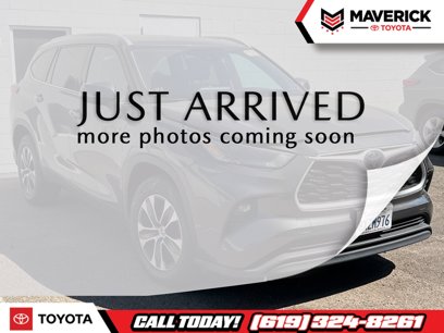 Used 2022 Toyota Highlander XLE