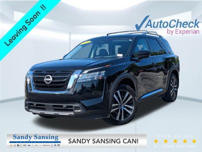 Used 2024 Nissan Pathfinder Platinum w/ Cargo Package