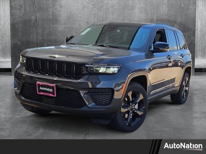 New 2025 Jeep Grand Cherokee Altitude