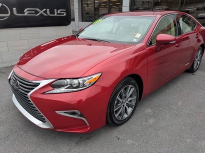 Used 2017 Lexus ES 300h