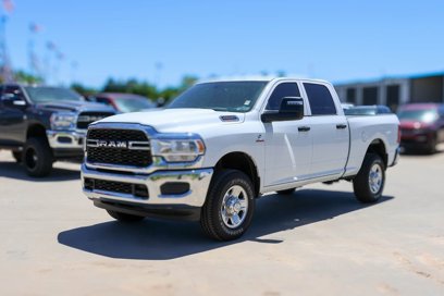 New 2024 RAM 2500 Tradesman w/ Chrome Appearance Group