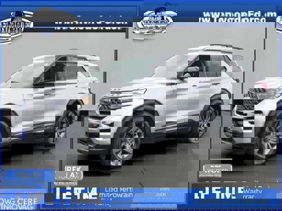 Certified 2023 Ford Explorer XLT w/ Equipment Group 202A