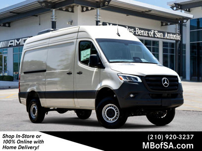 New 2025 Mercedes-Benz Sprinter 2500