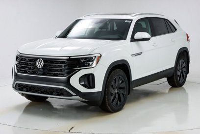 New 2025 Volkswagen Atlas Cross Sport SE