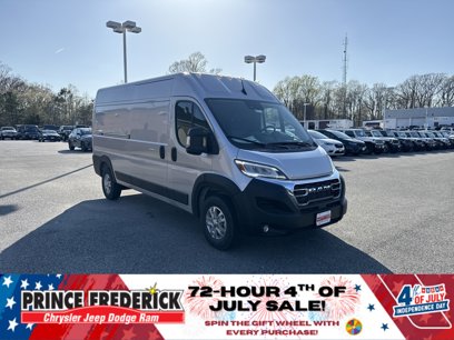 New 2025 RAM ProMaster 2500 w/ Quick Order Package 22G SLT