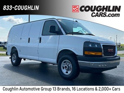 New 2025 GMC Savana 2500 w/ Enhanced Convenience Package