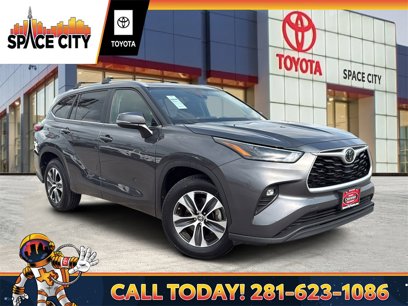 Certified 2023 Toyota Highlander XLE