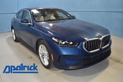 Used 2024 BMW 530i xDrive w/ Convenience Package