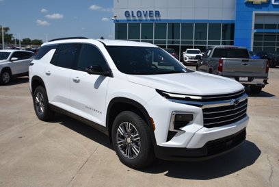 New 2026 Chevrolet Traverse LT