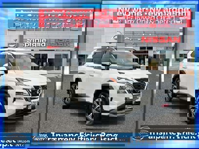 Certified 2021 Nissan Rogue SV
