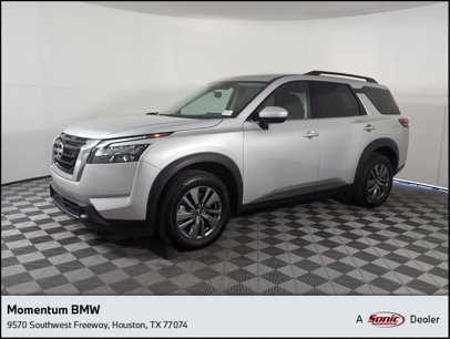 Used 2024 Nissan Pathfinder SV