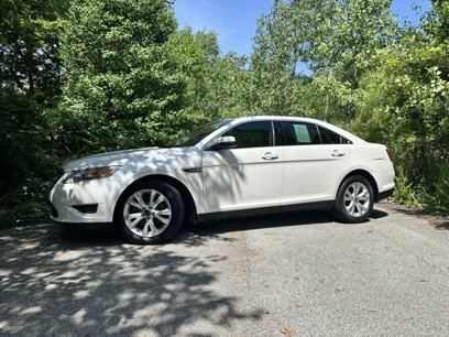 Used 2011 Ford Taurus SEL w/ 201A Rapid Spec Order Code
