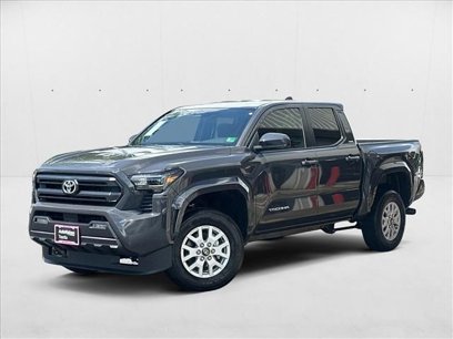 New 2025 Toyota Tacoma SR5