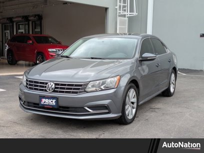 Used 2018 Volkswagen Passat 2.0T SE