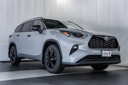 New 2025 Toyota Highlander XLE