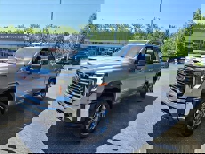 New 2025 GMC Sierra 2500 SLT
