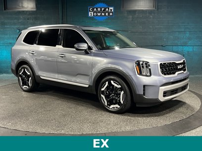 Used 2024 Kia Telluride EX w/ EX Captain's Chair Package