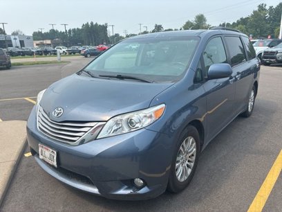 Used 2017 Toyota Sienna XLE