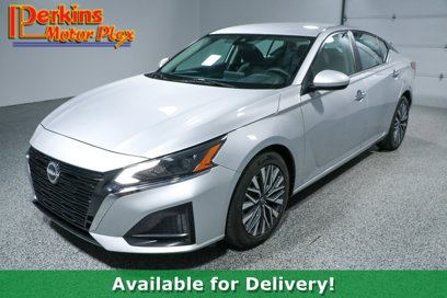 Used 2023 Nissan Altima 2.5 SV