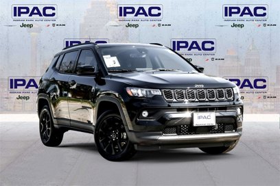 New 2025 Jeep Compass Latitude w/ Convenience Group