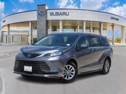 Used 2023 Toyota Sienna LE