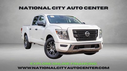 Used 2022 Nissan Titan SV