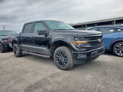 New 2025 Ford F150 XLT w/ Equipment Group 302A MID