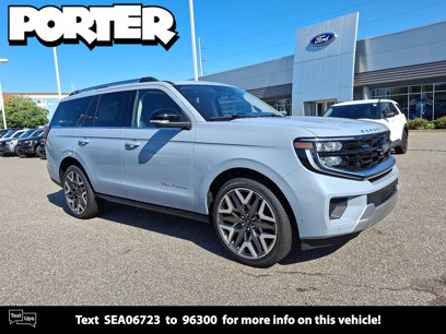 New 2025 Ford Expedition Platinum w/ Platinum Ultimate Package