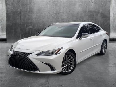 Used 2022 Lexus ES 350 w/ Luxury Package