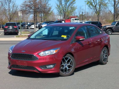 Used 2016 Ford Focus SE w/ SE Sport Package