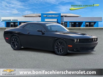 Used 2019 Dodge Challenger R/T w/ Blacktop Package