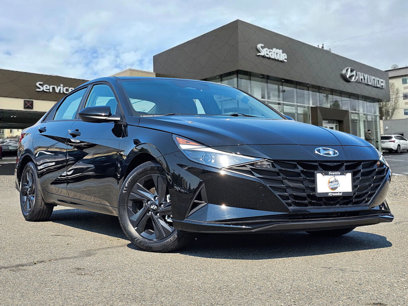 Used 2022 Hyundai Elantra SEL w/ Cargo Package