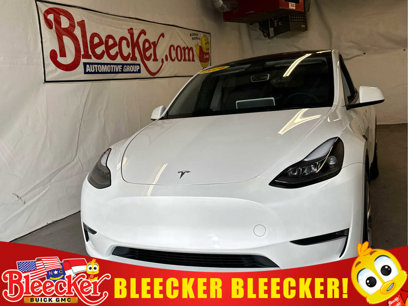 Used 2024 Tesla Model Y 2WD