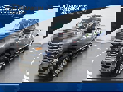New 2025 RAM 2500 Tradesman w/ Chrome Appearance Group