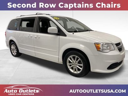 Used 2016 Dodge Grand Caravan SXT w/ Rear Park Assist Package