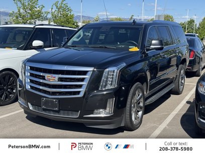 Used 2017 Cadillac Escalade ESV Luxury