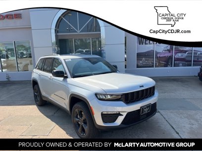 New 2025 Jeep Grand Cherokee Limited w/ Black Appearance Package