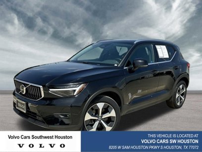 Certified 2025 Volvo XC40 B5 Plus w/ Protection Package Premier