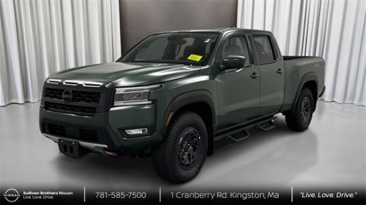 New 2025 Nissan Frontier PRO-4X w/ Pro Convenience Package