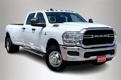 Used 2024 RAM 3500 Tradesman w/ Chrome Appearance Group