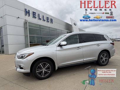 Used 2019 INFINITI QX60 Luxe w/ Essential Package