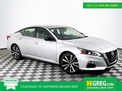 Used 2022 Nissan Altima 2.5 SR
