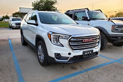 Used 2024 GMC Terrain SLT